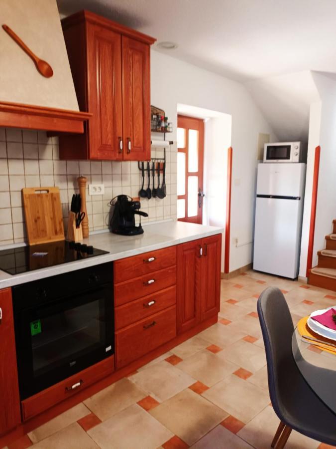 Guesthouse Marija Potpican Bagian luar foto