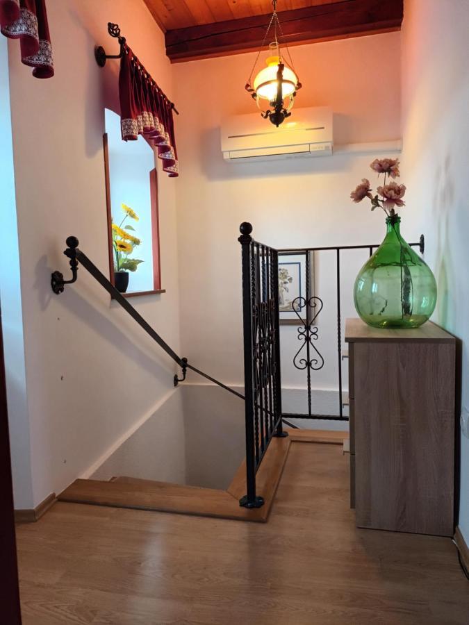 Guesthouse Marija Potpican Bagian luar foto