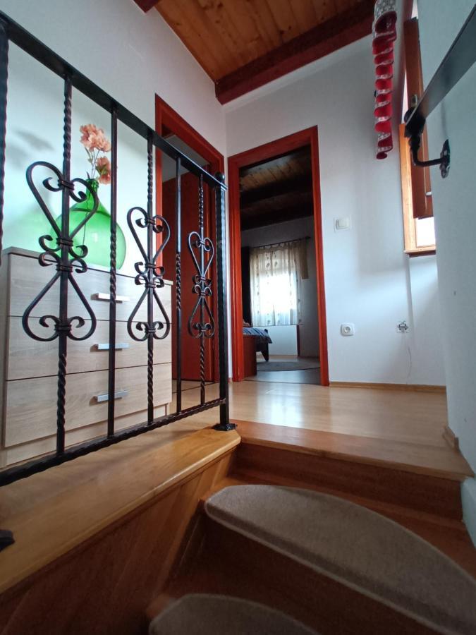 Guesthouse Marija Potpican Bagian luar foto